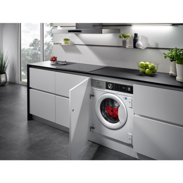 AEG L7FE7461BI 
Integrated Washing Machine. 7kg wash load, 1400rpm spin speed, 3 digit LED display, 
