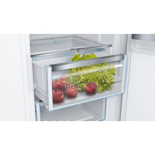 Bosch KIR81AFE0G 177X54 built in fridge, VitaFresh Plus, MultiBox, Bottle rack, LED Light, 7 glass s