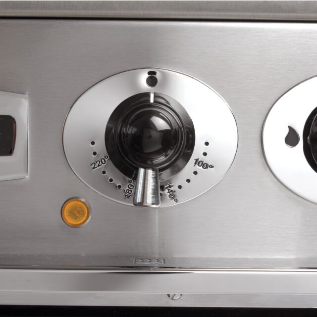 Falcon 900 Deluxe 90cm Dual Fuel White Range Cooker