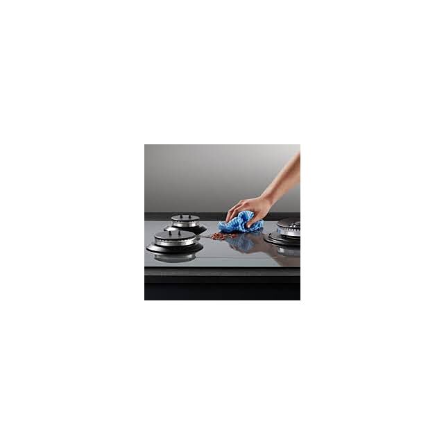 Fisher Paykel CG903DNGGB4 82035, 900mm Wide 'Gas on Glass' 3 Burner Linear Layout Minimal Style