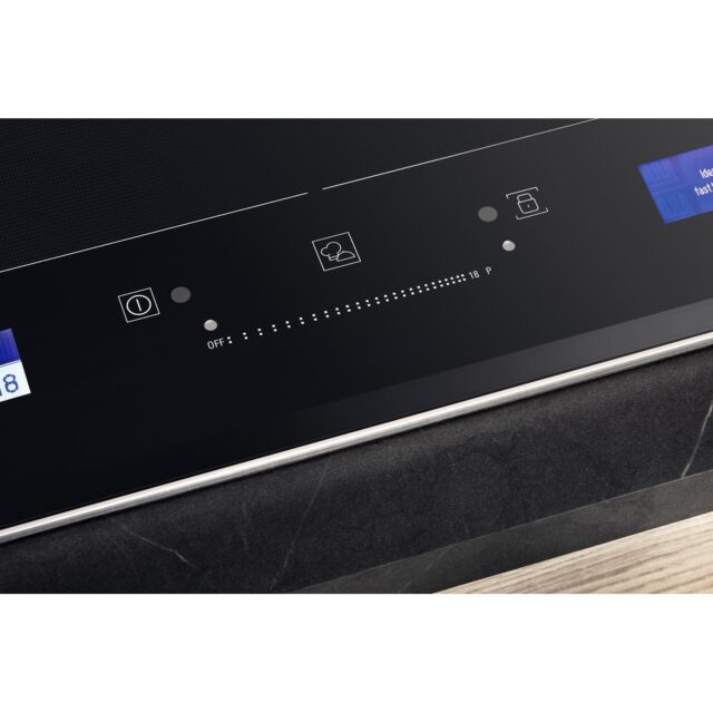 Hotpoint ACP778CBA 75cm Induction Hob