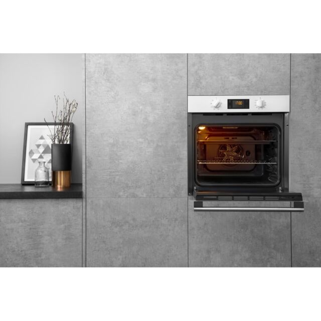 Hotpoint SA2540HWH Enamel Interior, Single Multifunction Fan Oven, Electric, A Energy