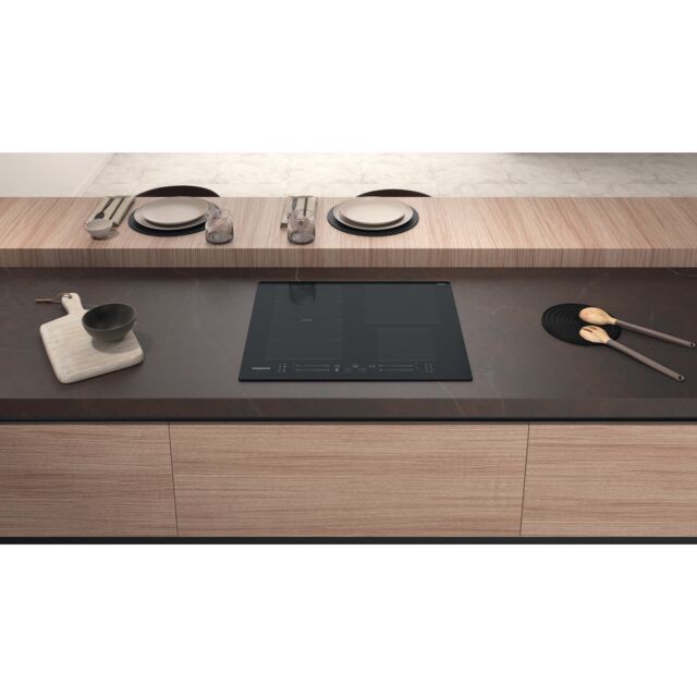 Hotpoint TS5760FNE 60cm Induction Hob