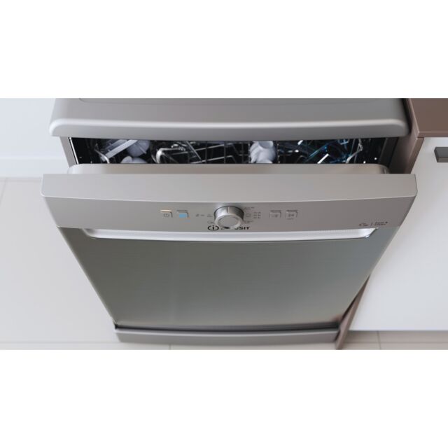 Indesit DFE1B19XUK Freestanding Full Size Dishwasher, 13 Place Settings, F Energy