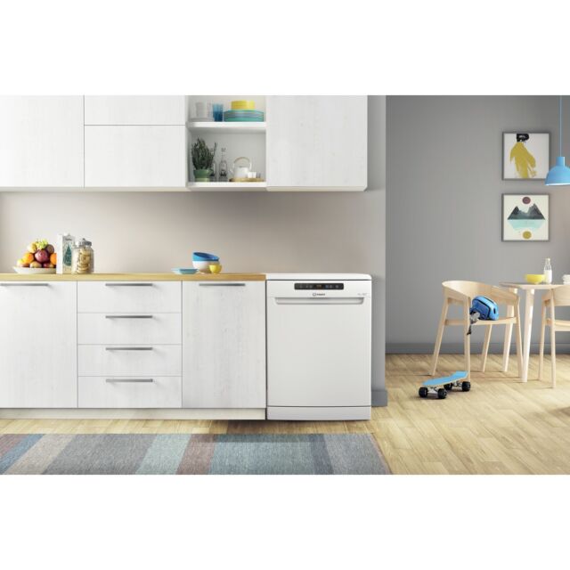 Indesit DFO3T133FUK Freestanding, Full Size Dishwasher, 14 Place Settings, D Energy