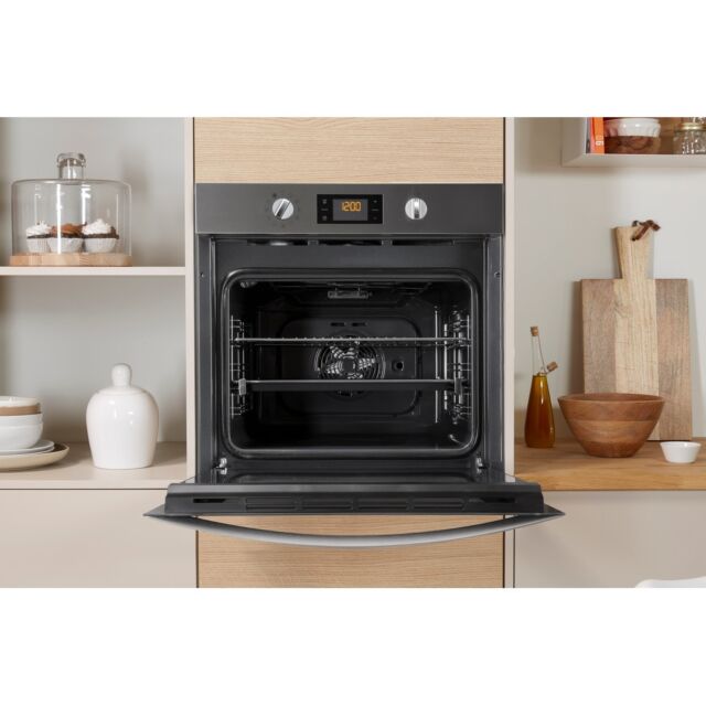Indesit IFW3841PIX Pyrolytic Cleaning, Single Oven, Electric, A+ Energy