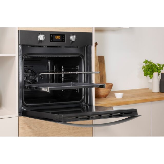 Indesit IFW3841PIX Pyrolytic Cleaning, Single Oven, Electric, A+ Energy