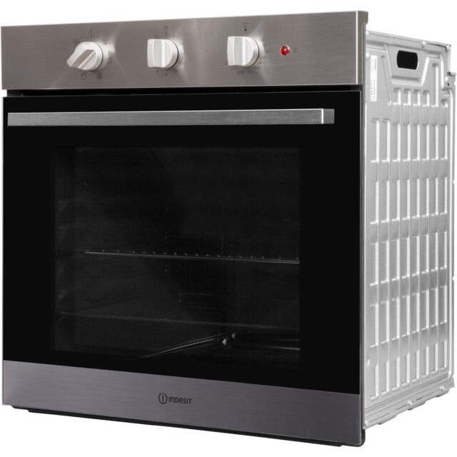 Indesit IFW6330IX Enamel Interior, Single Fan Oven, Electric, A Energy
