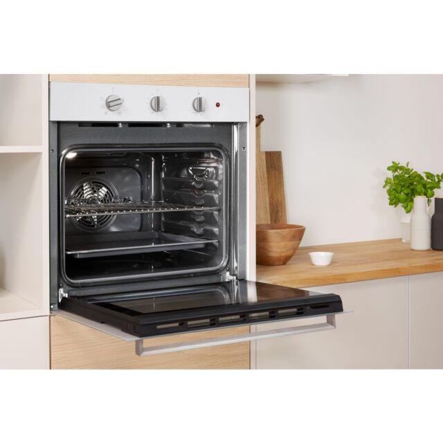 Indesit IFW6330WHUK Enamel Interior, Single Fan Oven, Electric, A Energy
