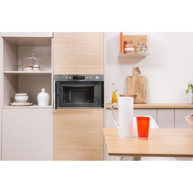 Indesit MWI5213IX Microwave with Grill