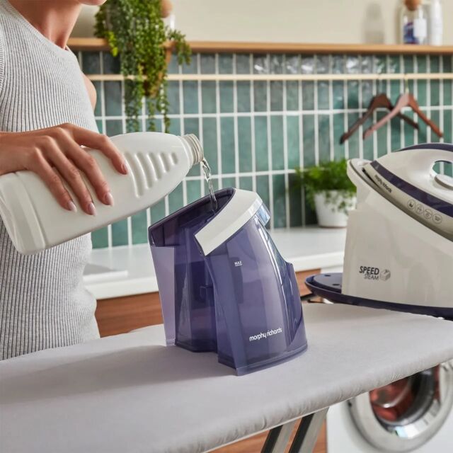Morphy Richards 333202 Speed Steam 3000W Steam Generator - Purple