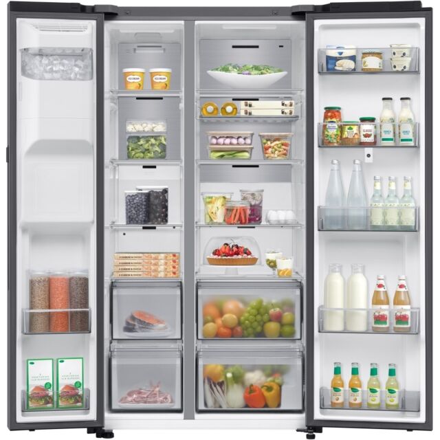 Samsung RS90F66BETEU Silver 91.2cm 60/40 American Fridge Freezer - Silver