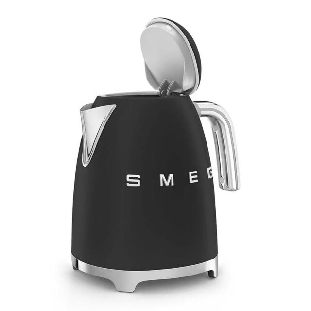 Smeg KLF03BLMUK 50's Style MATT Black Kettle